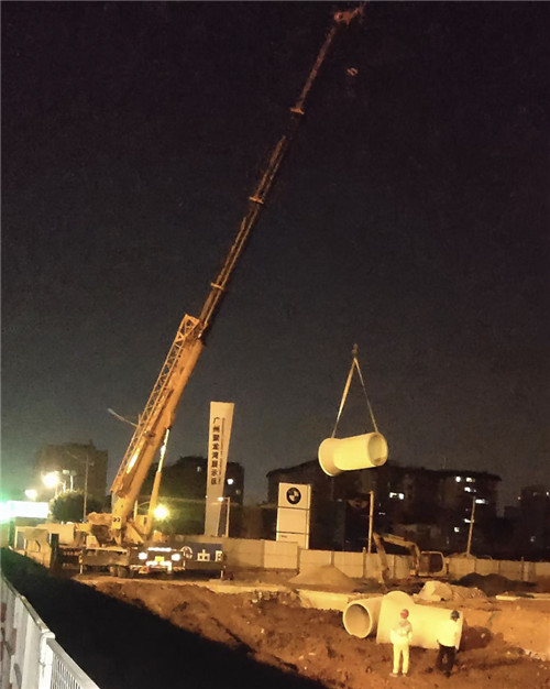 长清区“弯臂矫正”—— 吊车的 “形变补偿” 技术